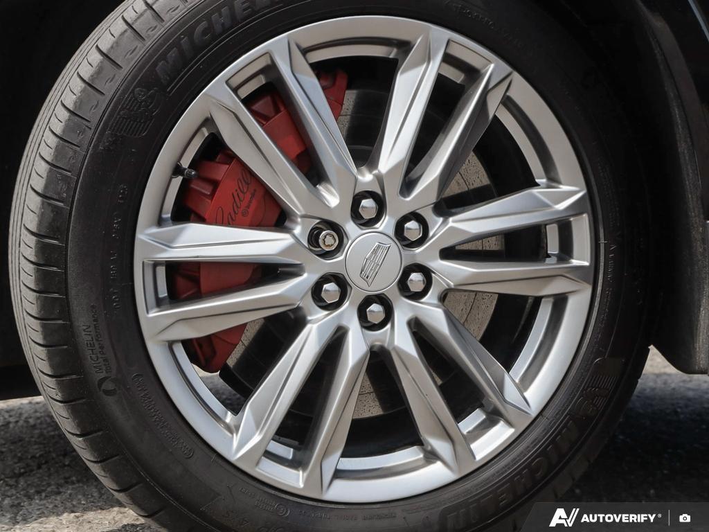used 2024 Cadillac XT5 car, priced at $49,974