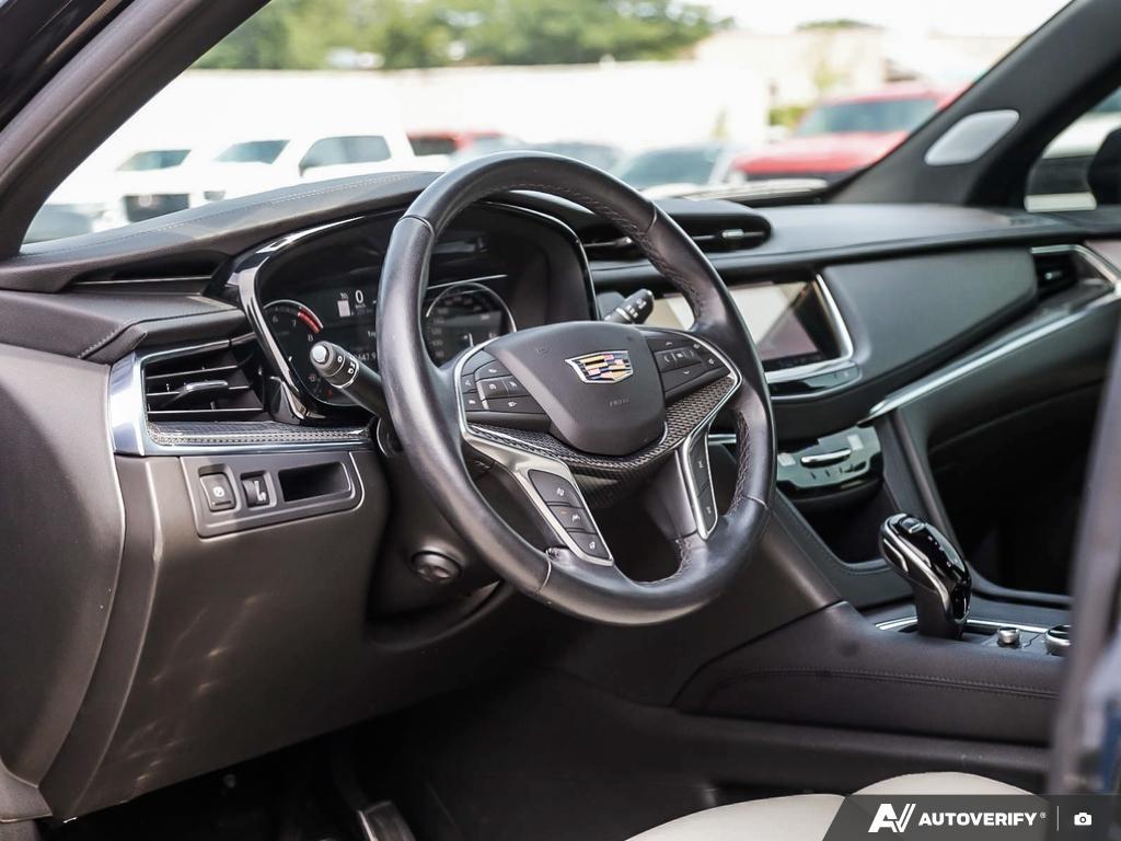 used 2024 Cadillac XT5 car, priced at $49,974