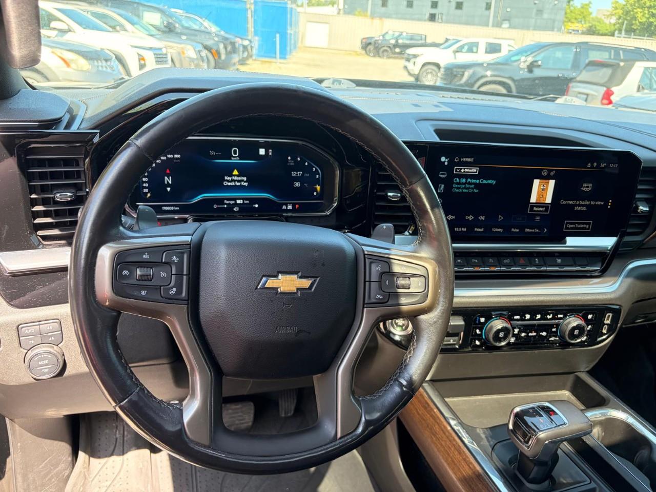 used 2022 Chevrolet Silverado 1500 car