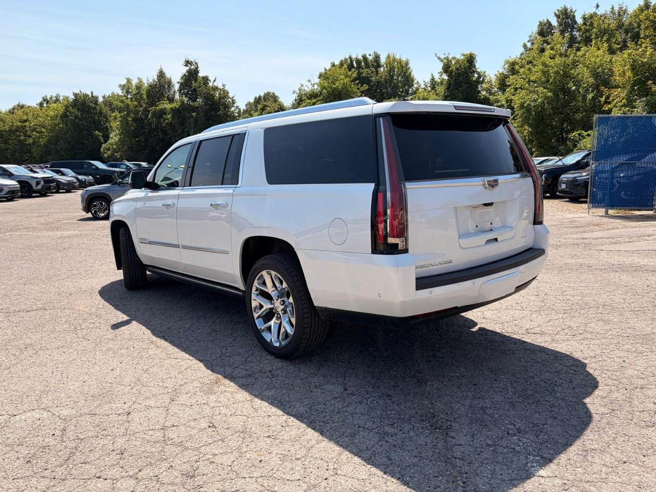 used 2019 Cadillac Escalade ESV car, priced at $49,985