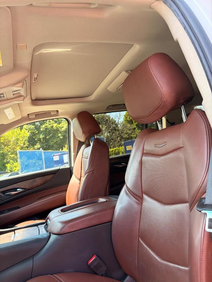 used 2019 Cadillac Escalade ESV car, priced at $49,985