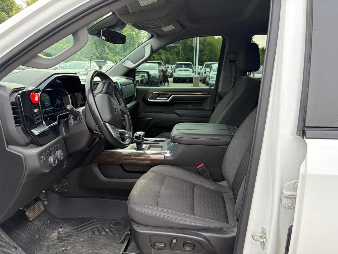 used 2024 Chevrolet Silverado 1500 car, priced at $49,486