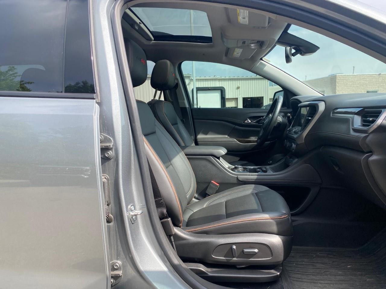 used 2023 GMC Acadia car, priced at $37,595