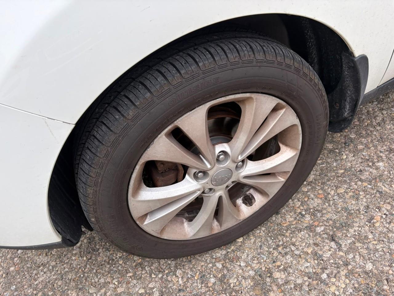 used 2015 Kia Soul car, priced at $4,590