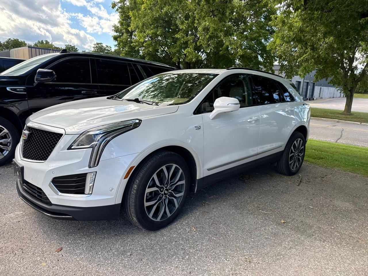used 2021 Cadillac XT5 car, priced at $31,489