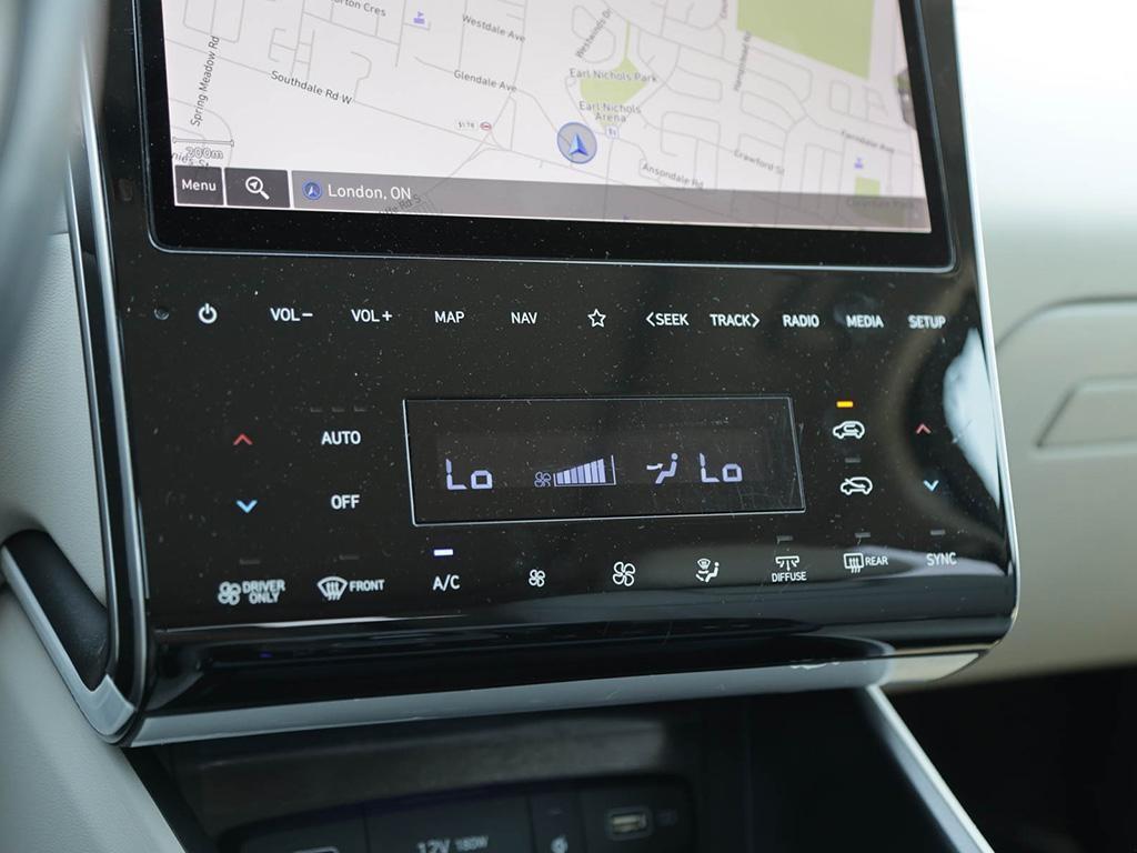 used 2022 Hyundai Tucson Hybrid car, priced at $30,597