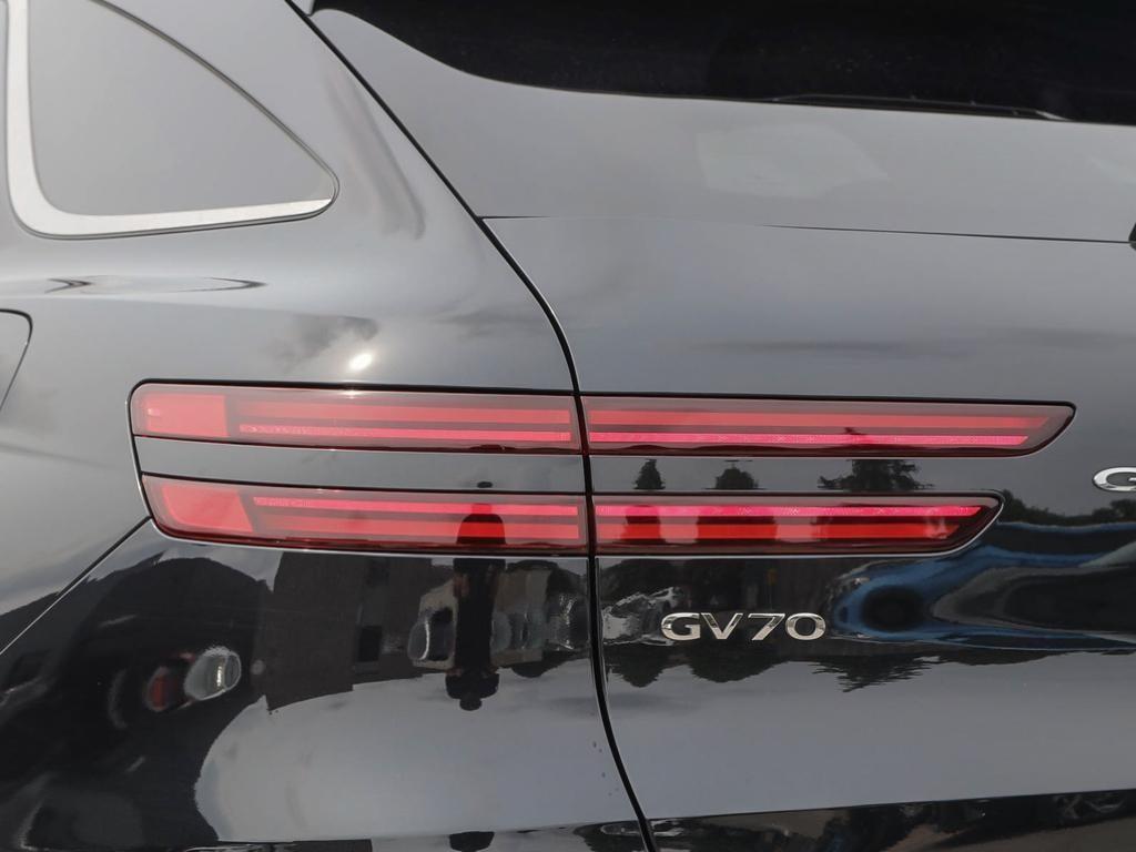 used 2022 Genesis GV70 car, priced at $27,597