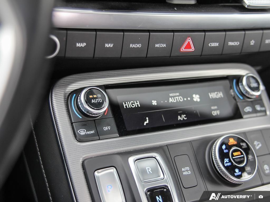 used 2024 Hyundai Palisade car, priced at $49,697