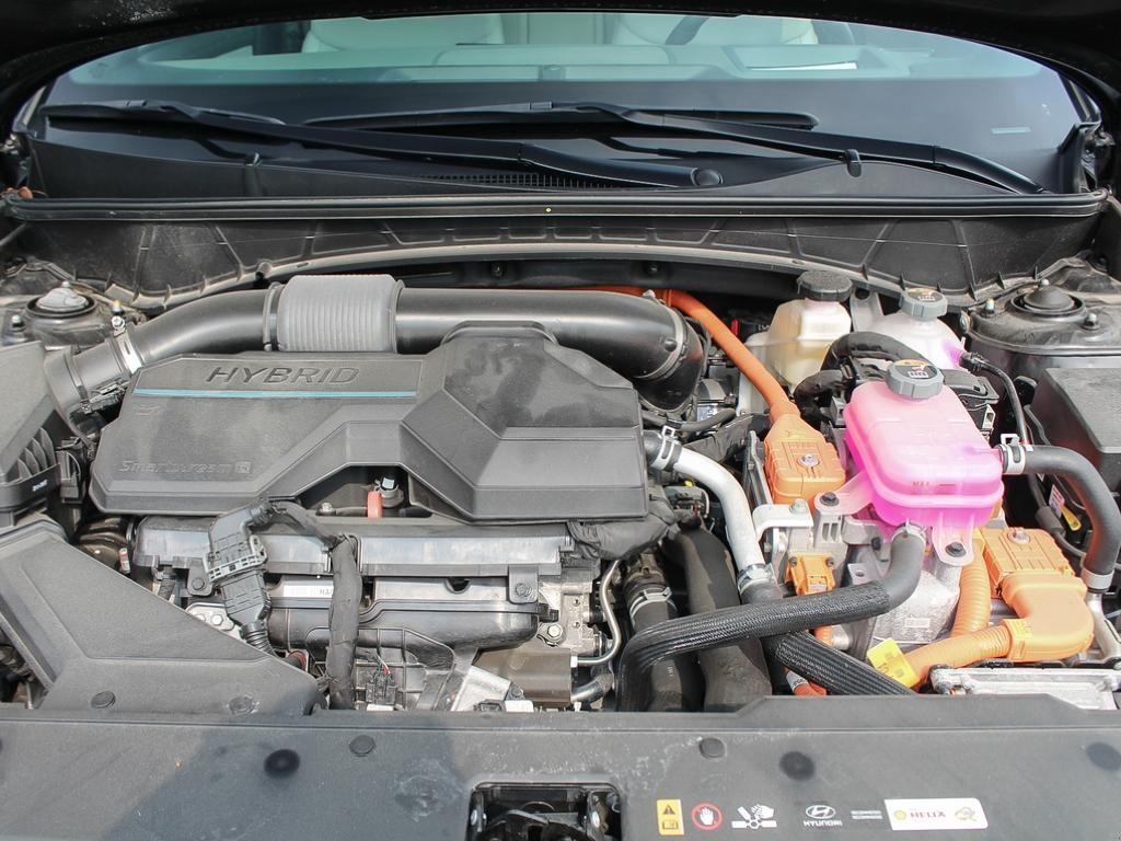 used 2025 Hyundai Tucson Hybrid car, priced at $50,639