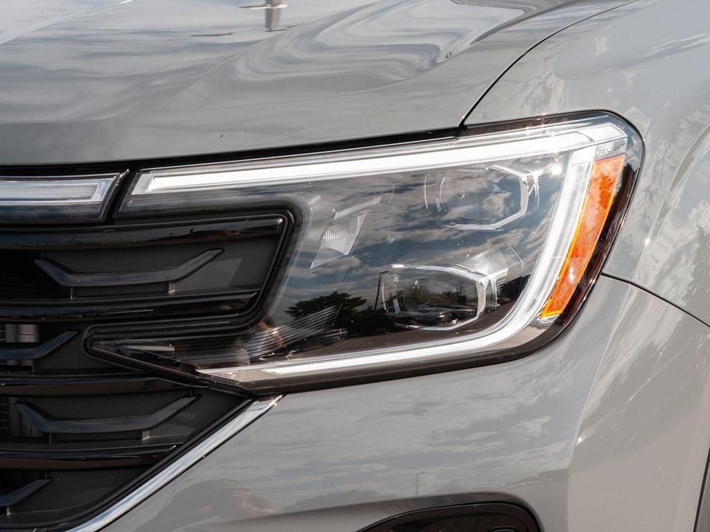 used 2025 Volkswagen Atlas Cross Sport car, priced at $53,697