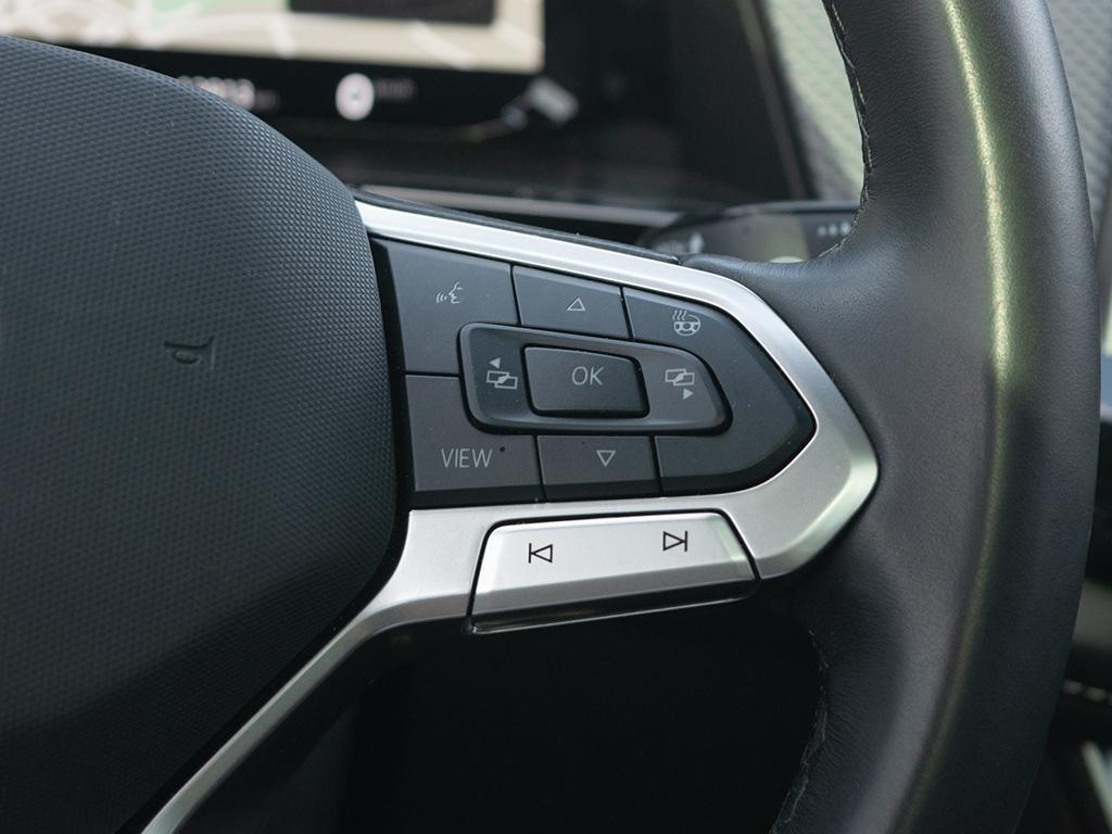 used 2025 Volkswagen Atlas Cross Sport car, priced at $53,697