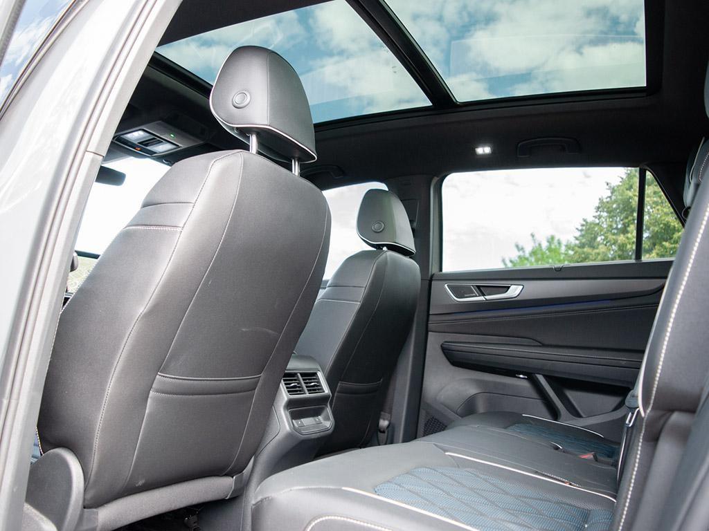 used 2025 Volkswagen Atlas Cross Sport car, priced at $53,697