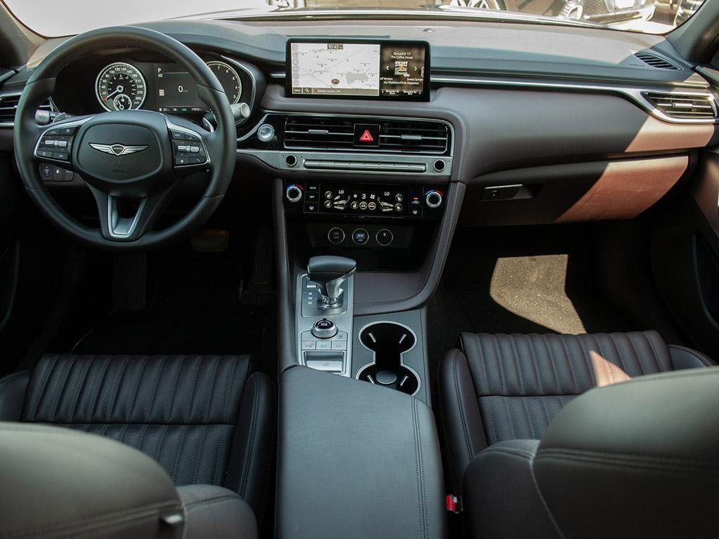 used 2025 Genesis G70 car
