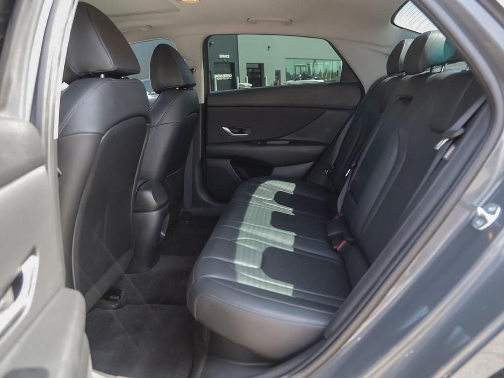 used 2025 Hyundai Elantra Hybrid car