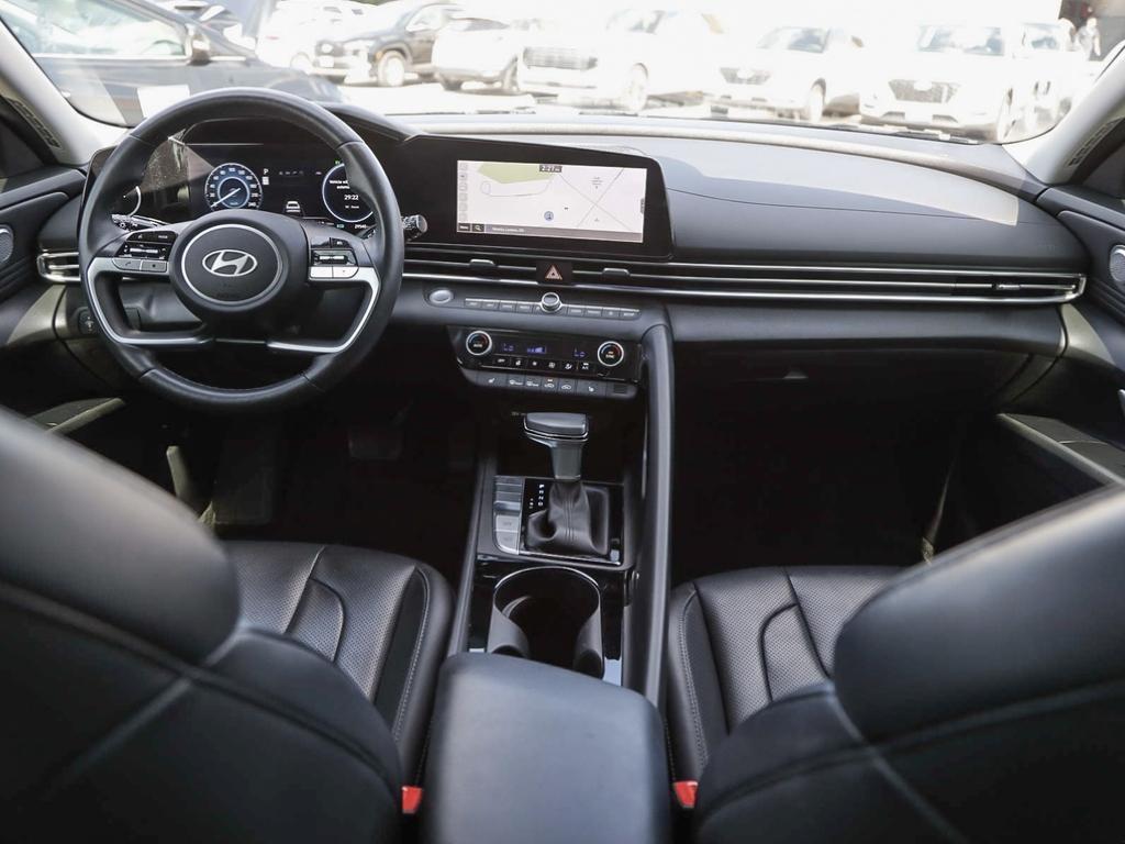 used 2025 Hyundai Elantra Hybrid car