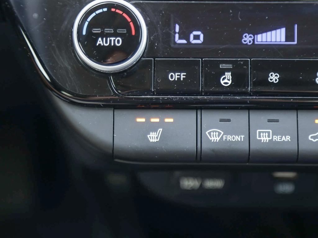 used 2025 Hyundai Elantra Hybrid car