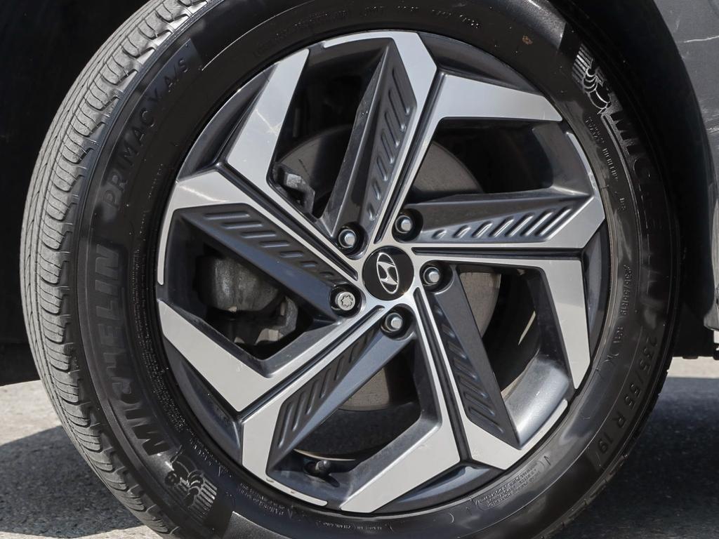 used 2024 Hyundai Tucson Hybrid car