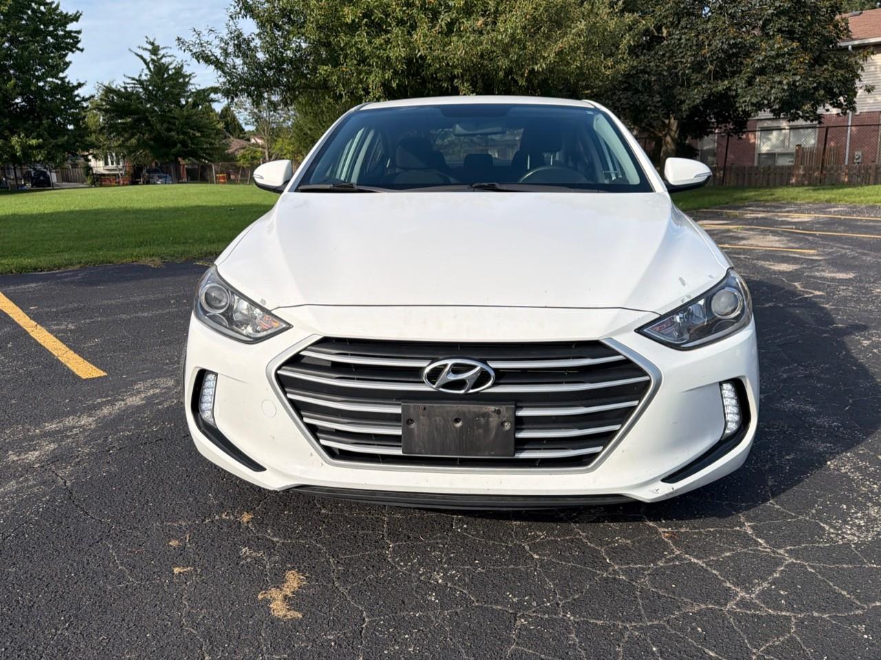 used 2018 Hyundai Elantra car