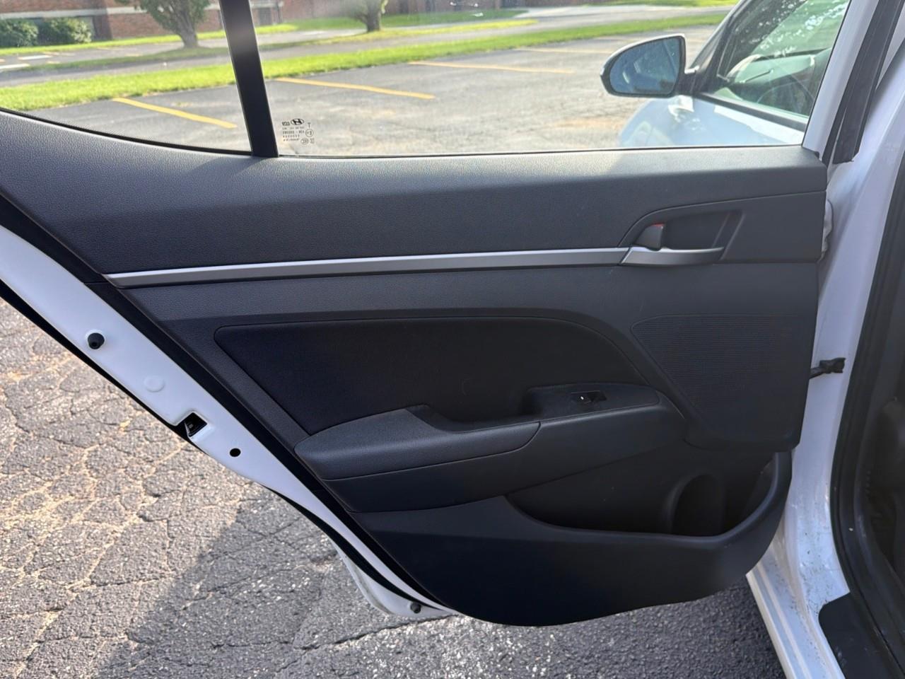 used 2018 Hyundai Elantra car