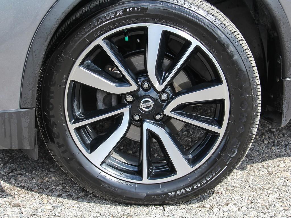 used 2017 Nissan Rogue car, priced at $15,697