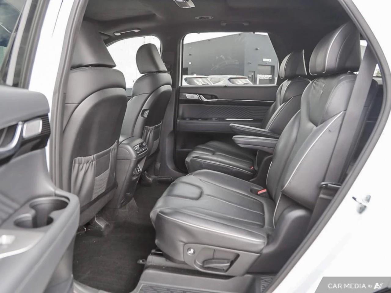 used 2024 Hyundai Palisade car, priced at $51,697