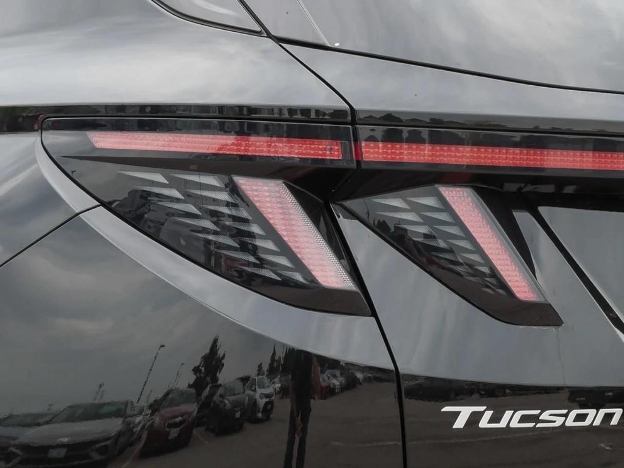 used 2025 Hyundai Tucson Hybrid car, priced at $42,697