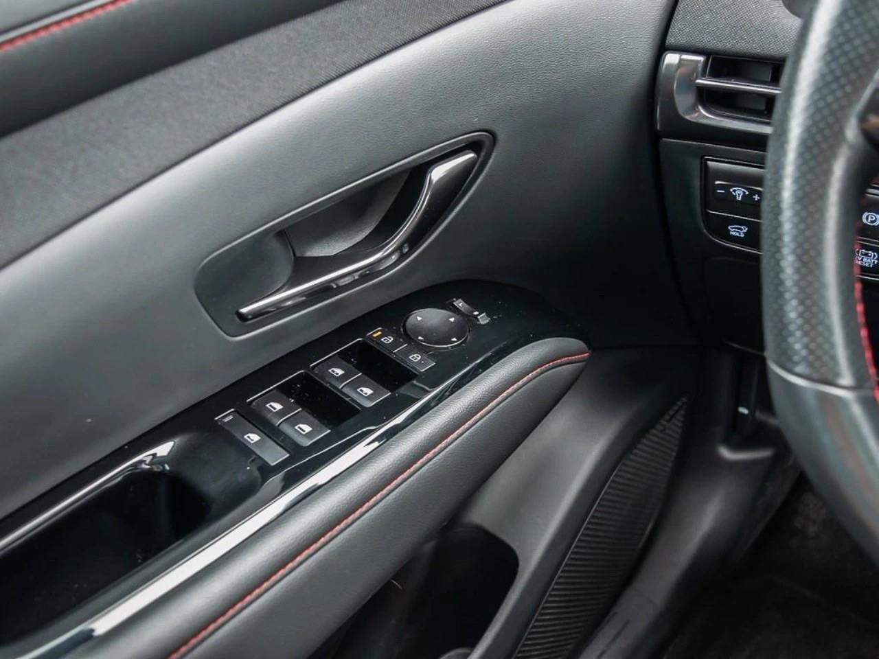 used 2025 Hyundai Tucson Hybrid car, priced at $42,697