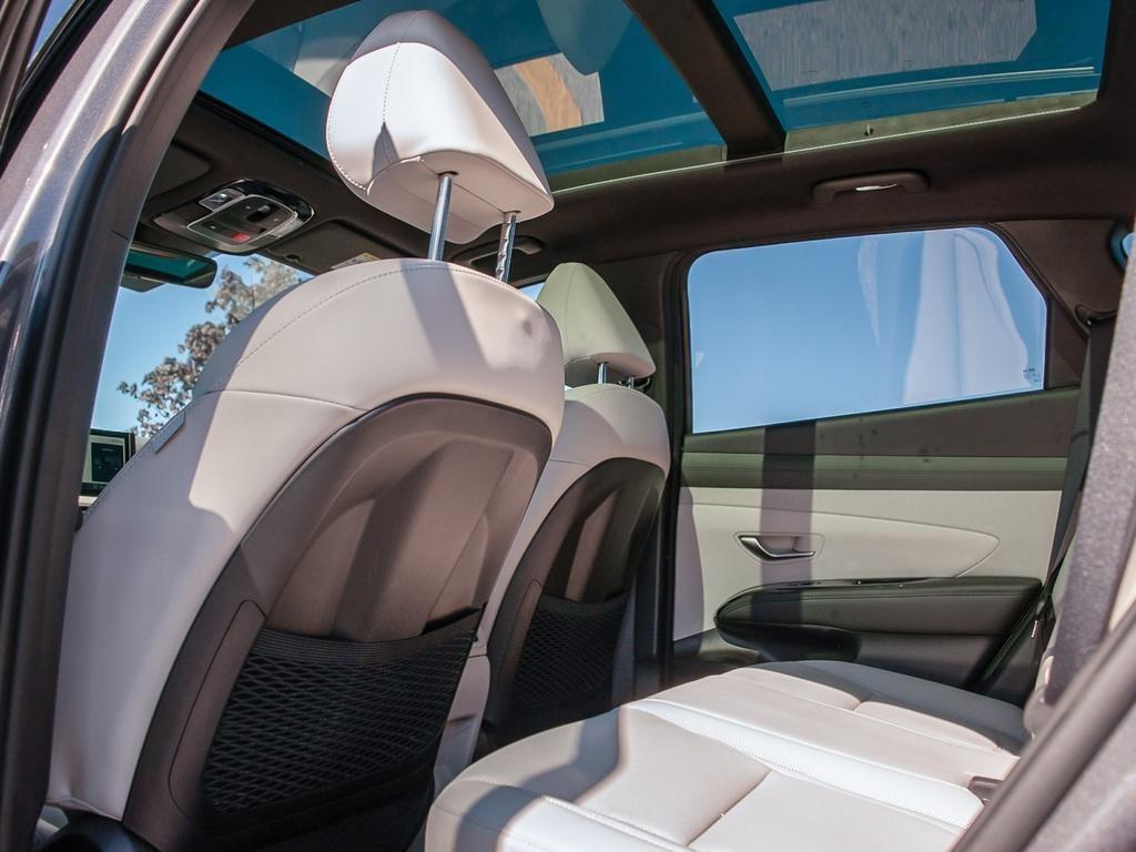 used 2025 Hyundai Tucson Hybrid car, priced at $46,697