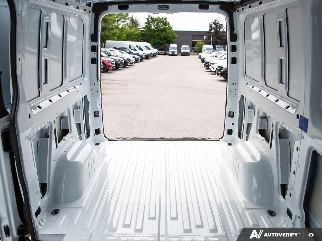 new 2026 Mercedes-Benz Sprinter 2500 car, priced at $68,792