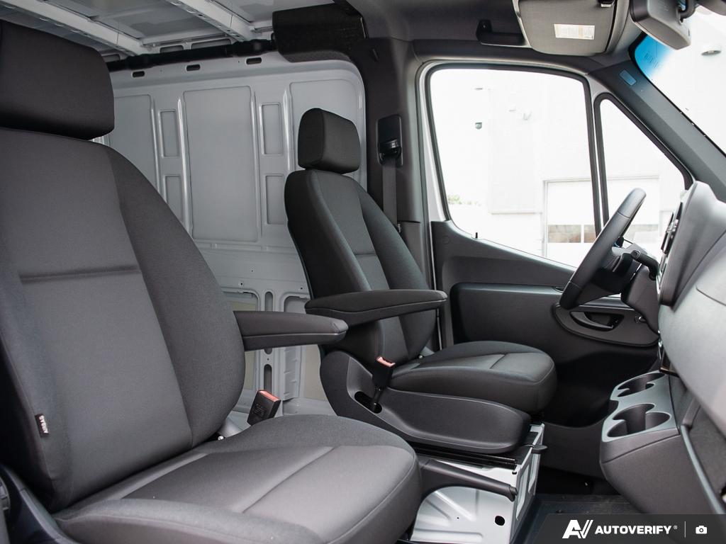 new 2026 Mercedes-Benz Sprinter 2500 car, priced at $68,792