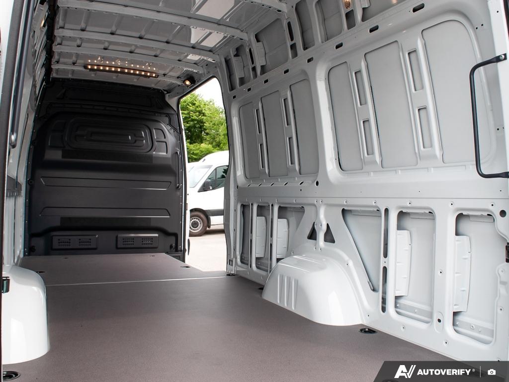 new 2026 Mercedes-Benz Sprinter 2500 car, priced at $83,167