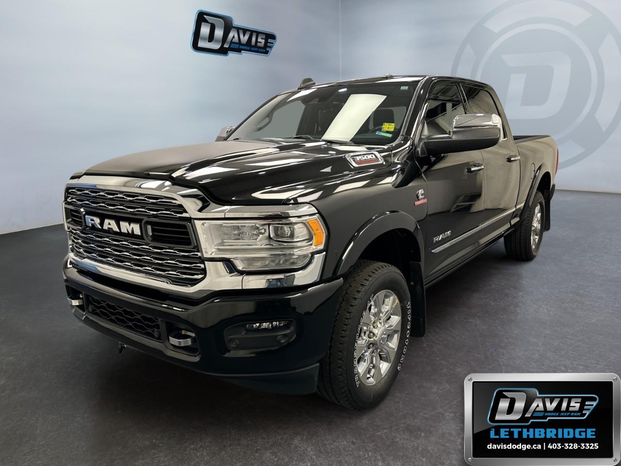  2022 RAM 3500 Limited Crew Cab 4WD   