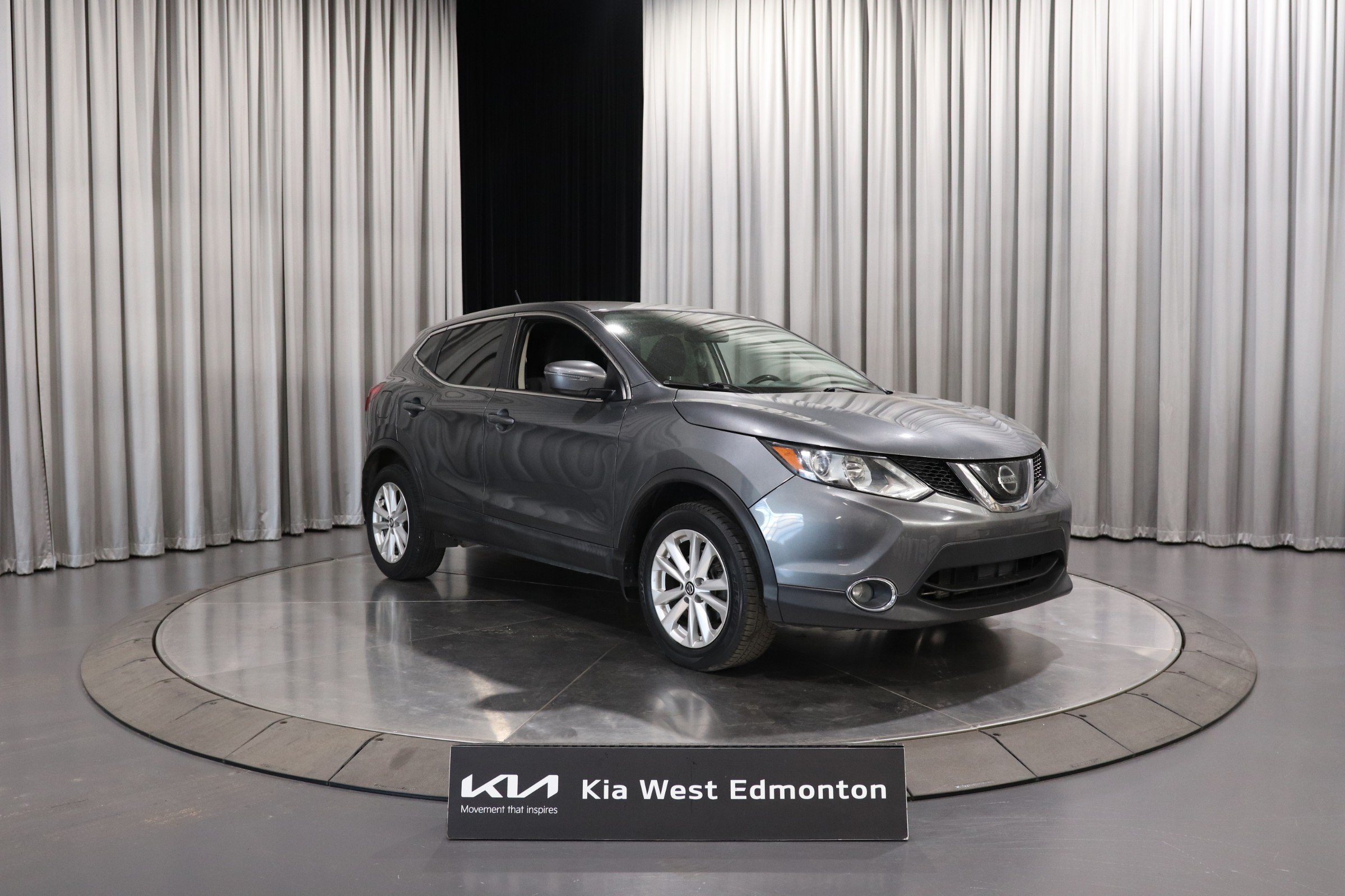 Gray 2019 Nissan Qashqai SUV / Crossover Continuously Variable Transmission