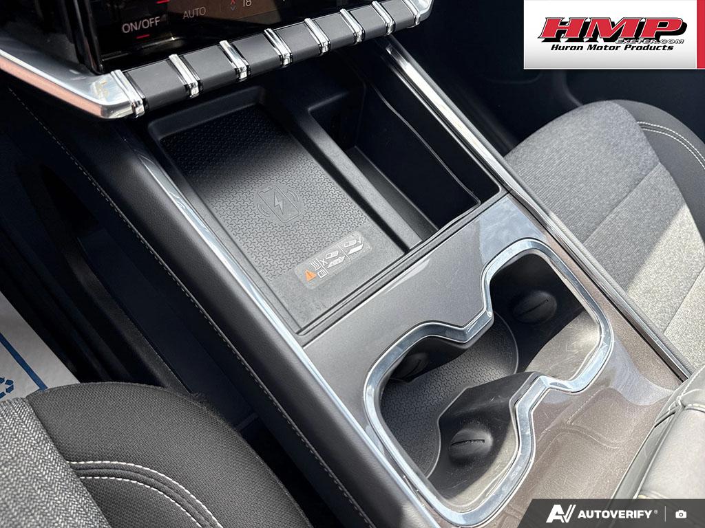 used 2025 GMC Acadia car, priced at $41,985