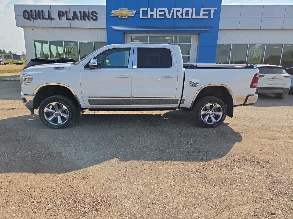 White 2022 RAM 1500 Pickup Truck Four-Wheel Drive 8-Speed Automatic