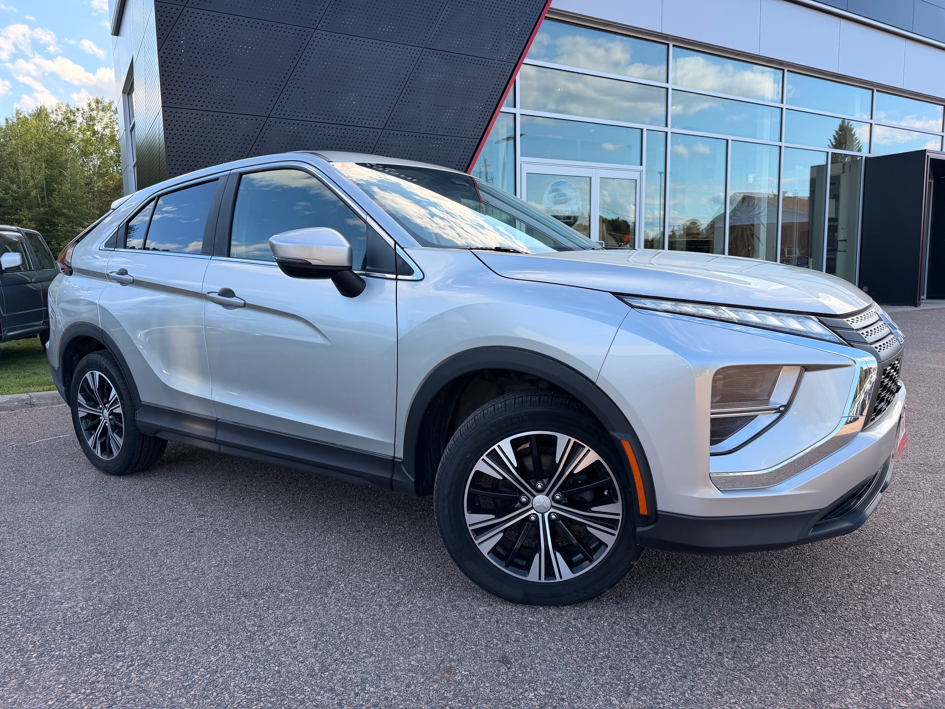 Silver 2022 Mitsubishi Eclipse Cross SUV / Crossover All-Wheel Drive Continuously Variable Transmission