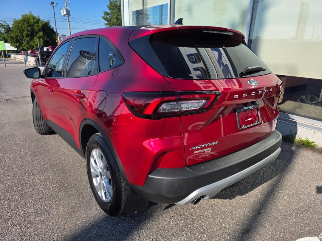 2025 Ford Escape