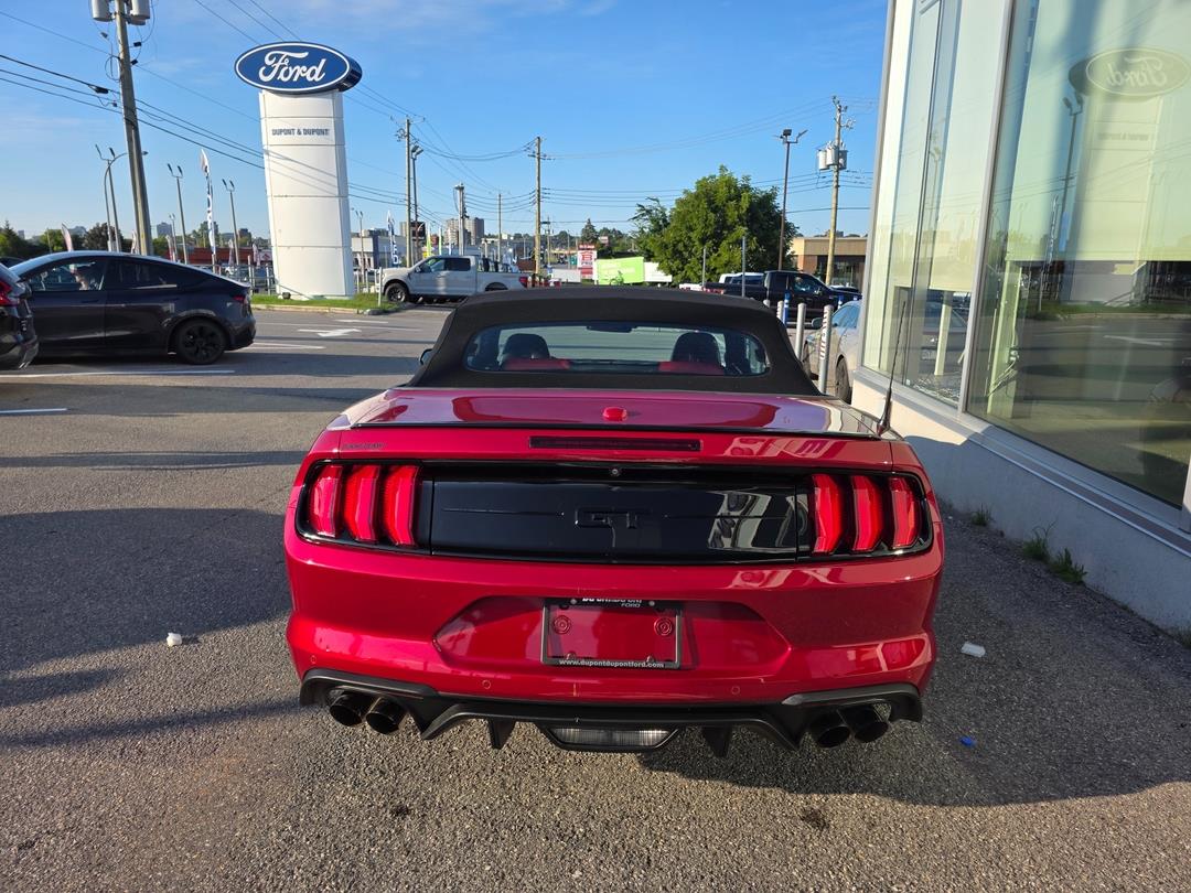 Ford Mustang 2021