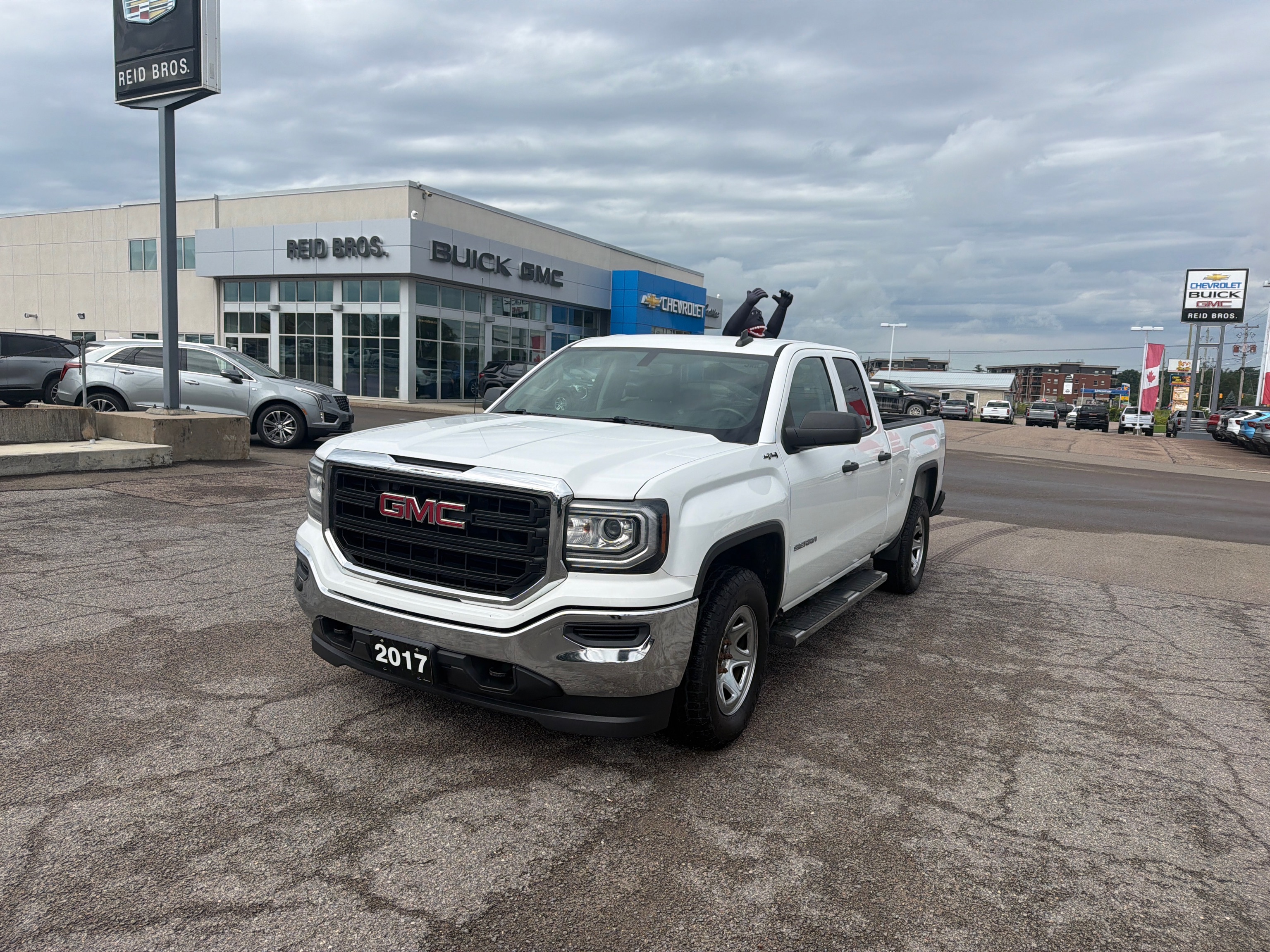  2017 GMC Sierra 1500 Pickup Truck Four-Wheel Drive 6-Speed Automatic