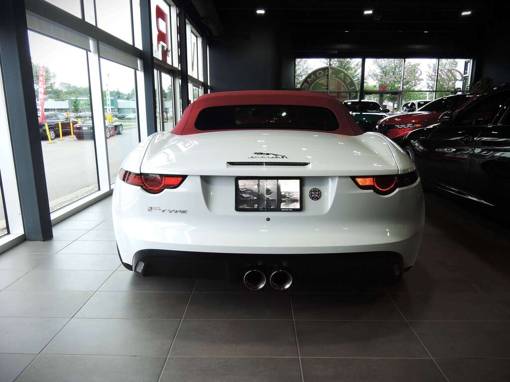 Jaguar F-TYPE 2018