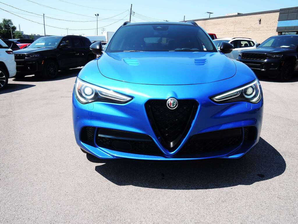 2022 Alfa Romeo Stelvio