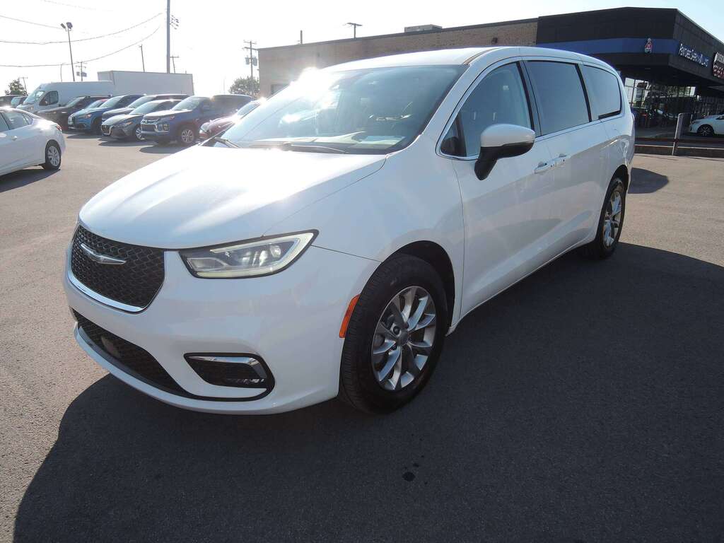 2023 Chrysler Pacifica