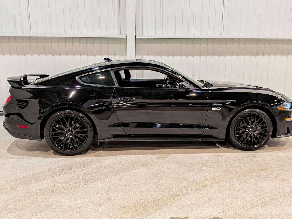 2021 Ford Mustang