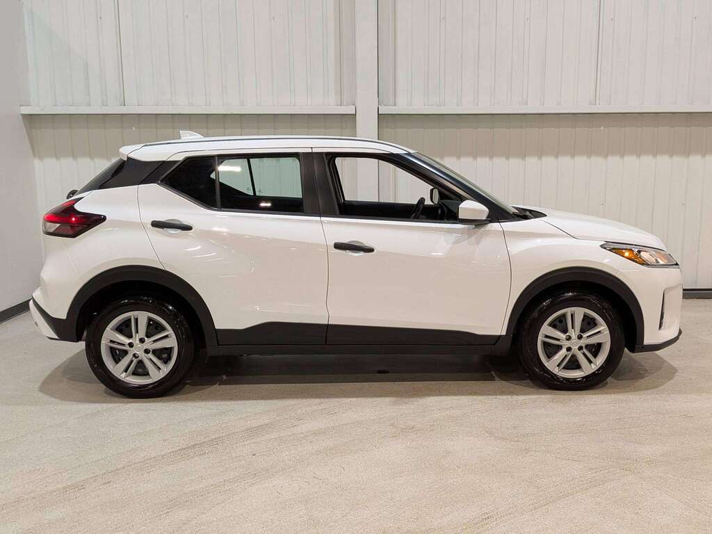 2024 Nissan Kicks