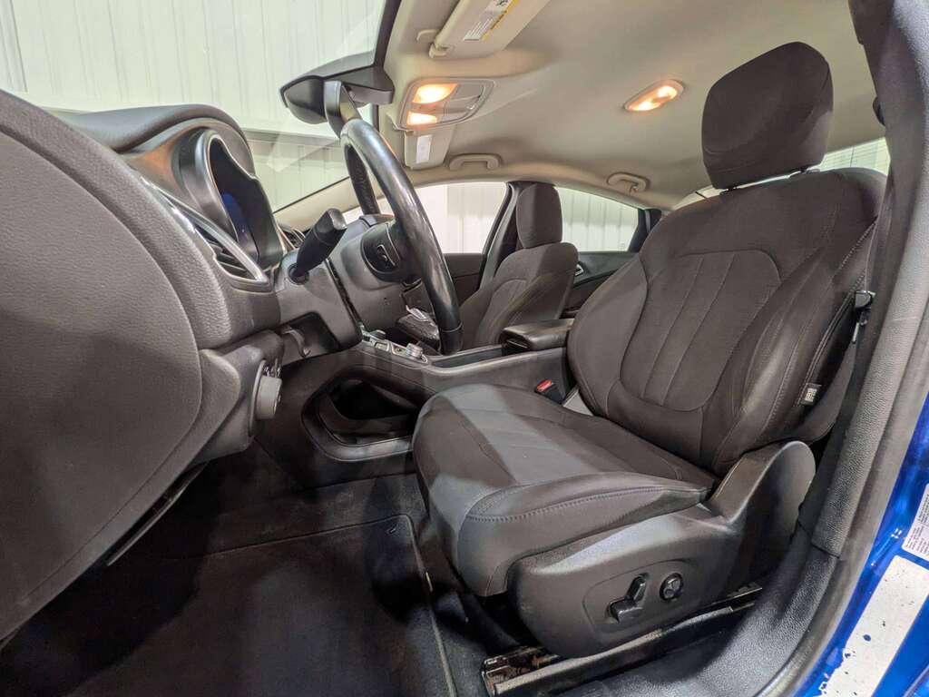 2016 Chrysler 200