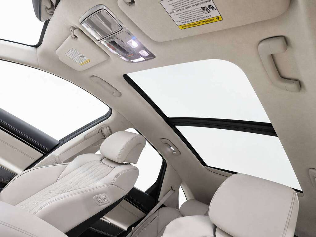 2025 Genesis GV70