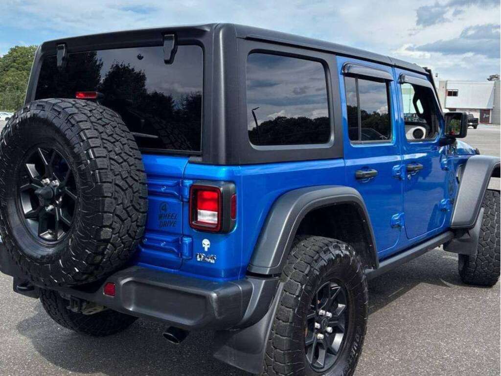 2025 Jeep Wrangler
