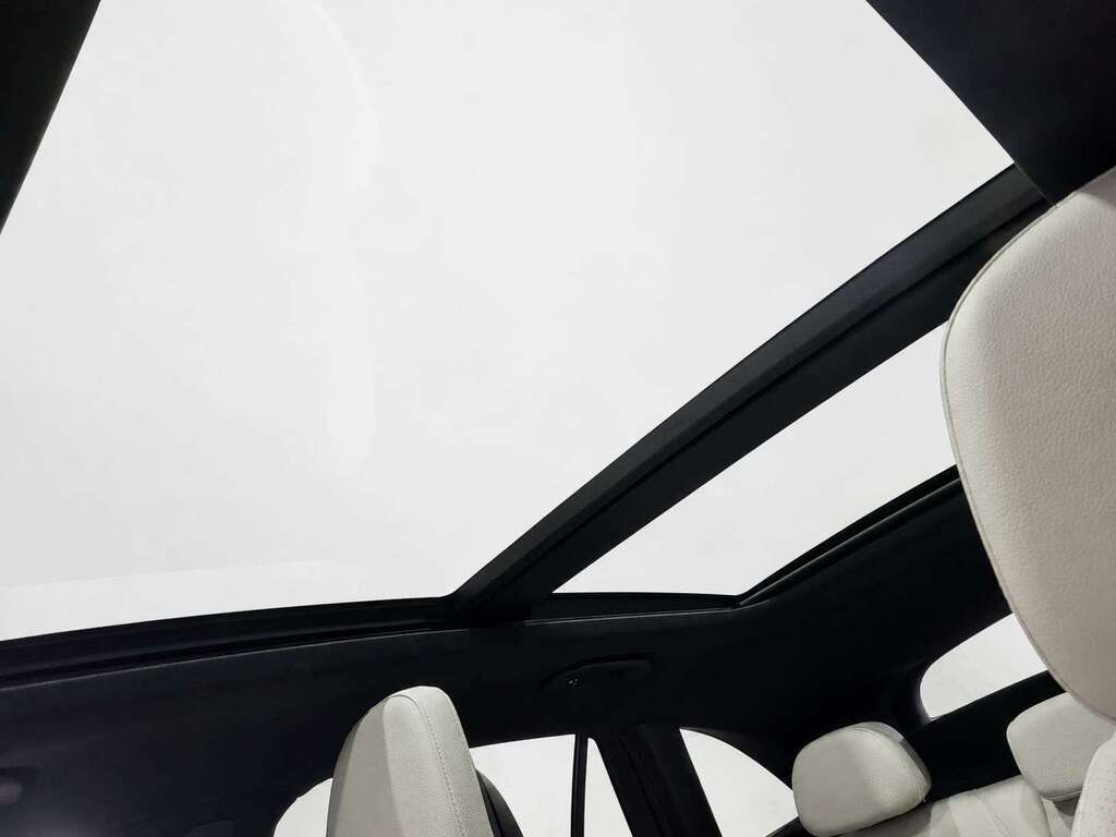 2023 Mercedes-Benz GLC AMG