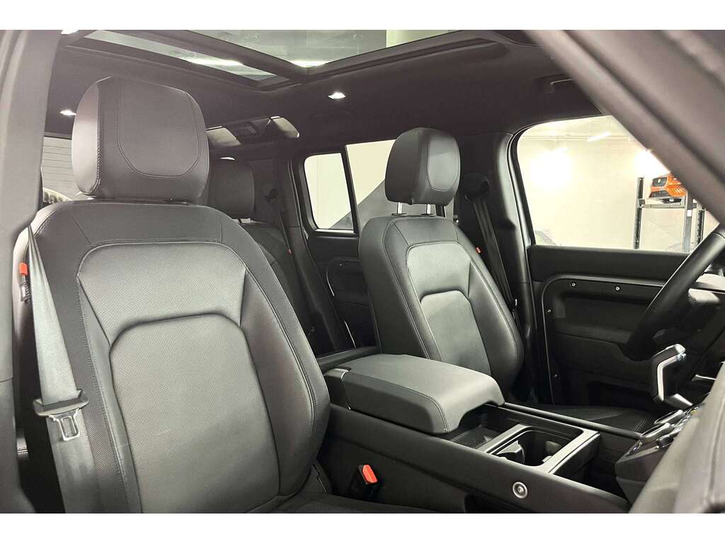 2024 Land Rover Defender