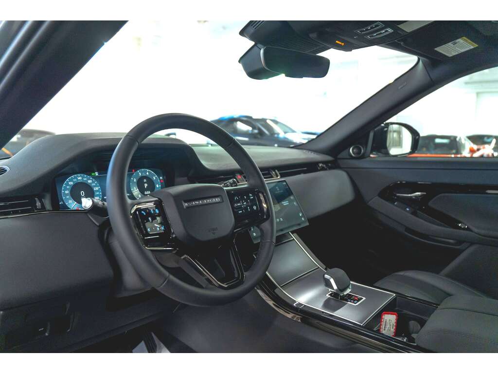 2026 Land Rover Range Rover Evoque